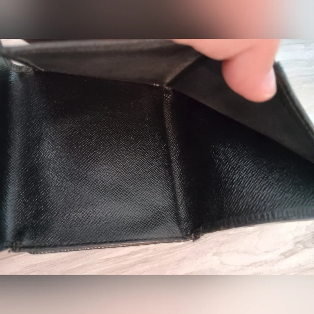 LOUIS VUITTON Epi Leather BLACK Buttoned Trifold Wallet